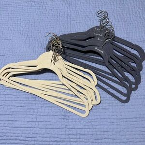 Velvet Non-Slip Hangers x 16 Beige & Charcoal